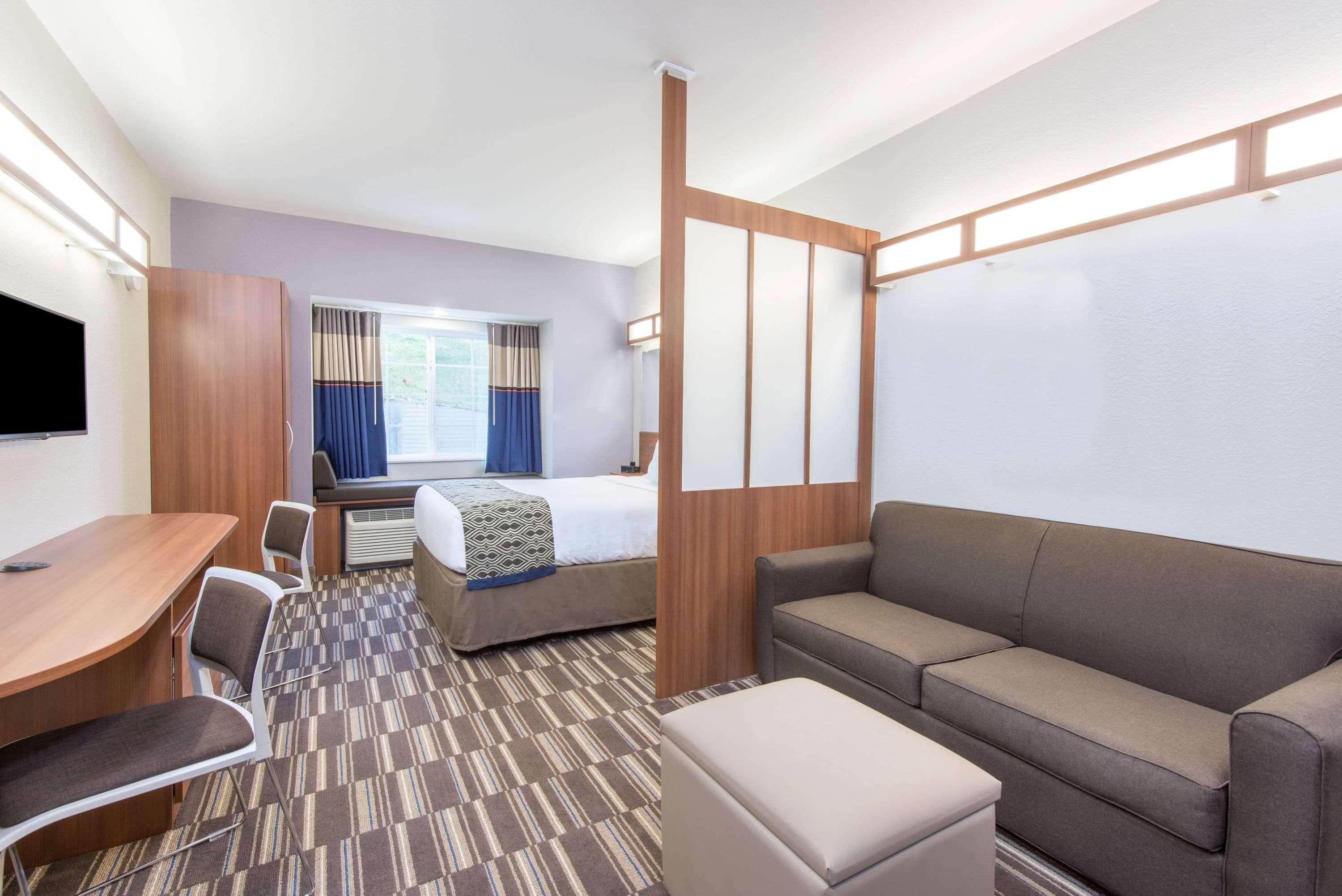 Microtel Inn & Suites By Wyndham Cadiz Dış mekan fotoğraf